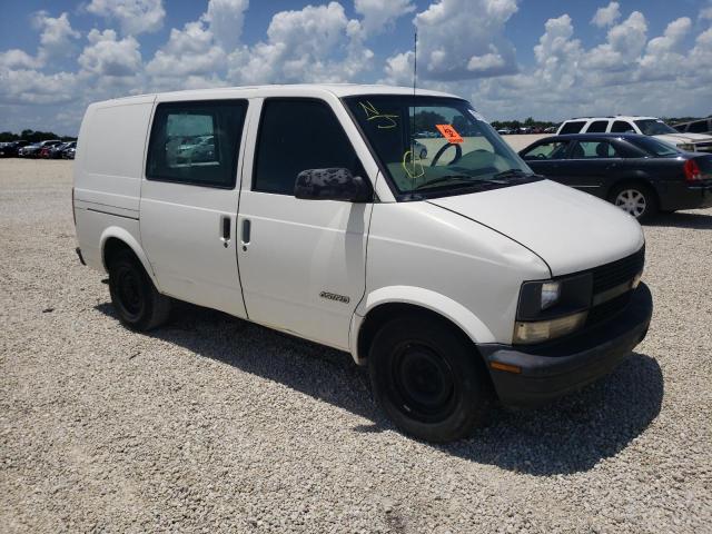 CHEVROLET ASTRO 2000 with VIN 1GCDM19W2YB103911 - Photo from auction