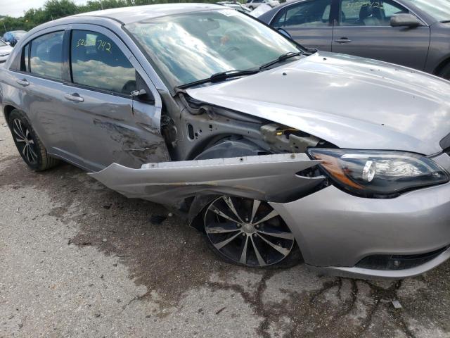 Photo 9 from auction – 2013 CHRYSLER 200 TOURIN with VIN 1C3CCBBG8DN720489