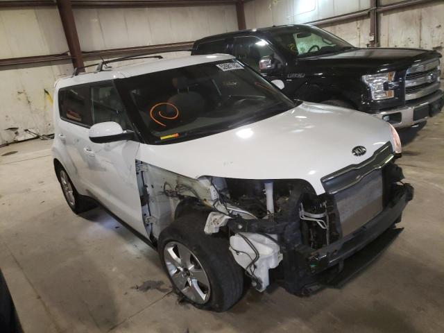 KIA SOUL 2017 with VIN KNDJN2A2XH7438013 - Photo from auction