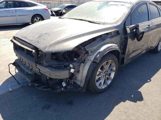 Photo 9 from auction – 2017 FORD FUSION SE with VIN 3FA6P0LUXHR325907