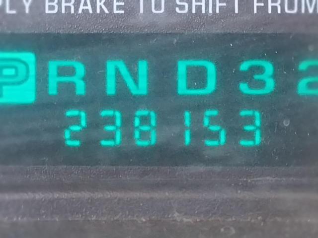 Photo 8 from auction – 2002 CHEVROLET AVALANCHE with VIN 3GNEK13T02G126442