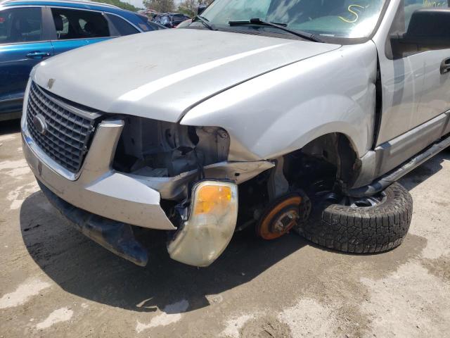 Photo 9 from auction – 2004 FORD EXPEDITION with VIN 1FMRU13W64LB32052