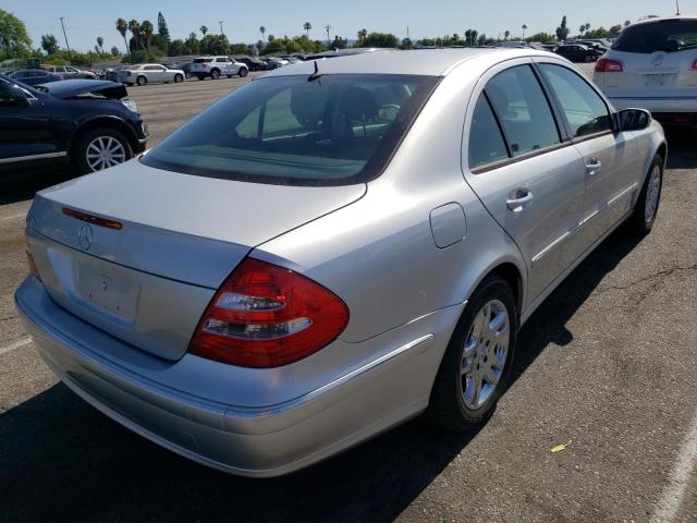 Photo 4 from auction – 2005 MERCEDES-BENZ E 320 with VIN WDBUF65J85A671162