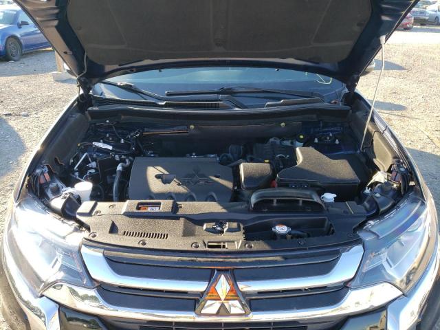 Photo 7 from auction – 2018 MITSUBISHI OUTLANDER with VIN JA4AZ3A34JZ050895