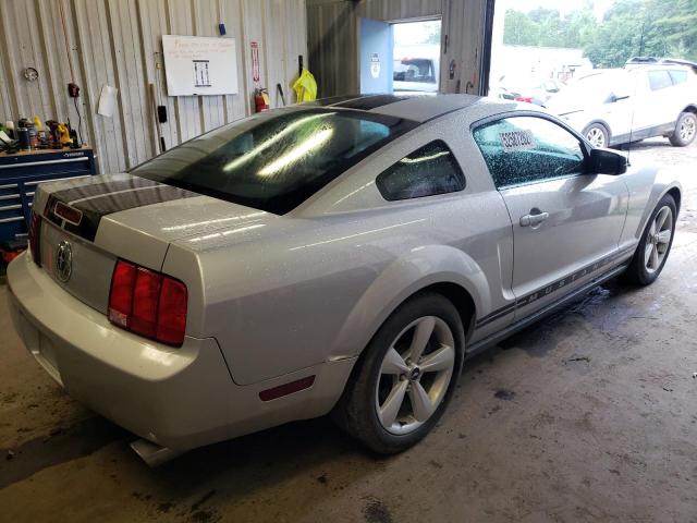 Photo 4 from auction – 2005 FORD MUSTANG with VIN 1ZVFT80N455208899