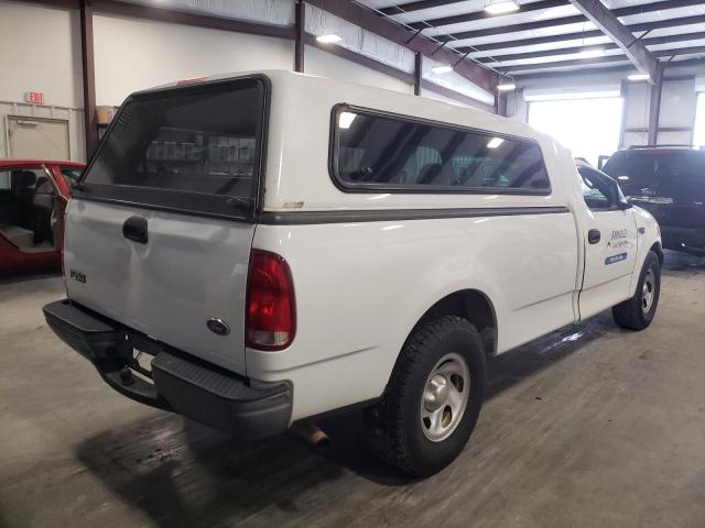 Photo 4 from auction – 2002 FORD F150 with VIN 1FTRF172X2NA81579
