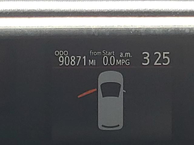 Photo 8 from auction – 2016 TOYOTA PRIUS C with VIN JTDKDTB31G1131576
