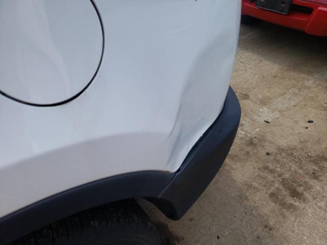 Photo 9 from auction – 2015 TOYOTA RAV4 LE with VIN 2T3BFREV9FW293210