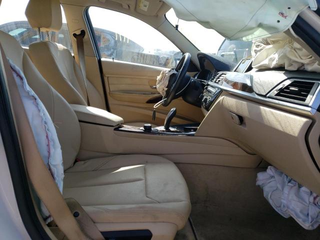 Photo 5 from auction – 2016 BMW 320 I with VIN WBA8E1G5XGNT33540
