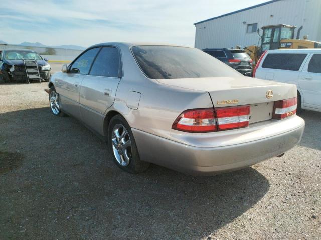 Photo 3 from auction – 2001 LEXUS ES 300 with VIN JT8BF28G310339680