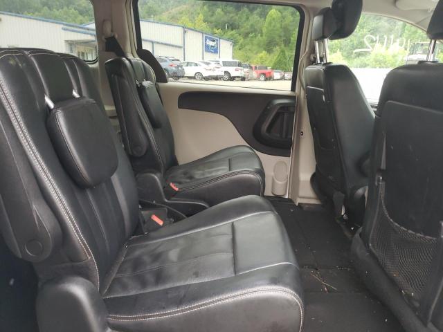 Photo 6 from auction – 2014 CHRYSLER TOWN & COU with VIN 2C4RC1BG6ER447072