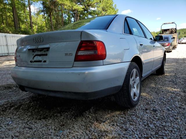 Photo 4 from auction – 2010 AUDI A4 with VIN WAUDD28D0XA221608