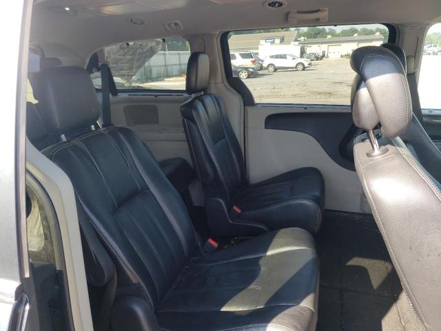 Photo 6 from auction – 2015 CHRYSLER TOWN & COU with VIN 2C4RC1BG0FR521796