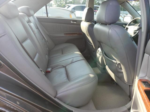 Photo 6 from auction – 2004 TOYOTA CAMRY LE with VIN 4T1BF30K04U583027