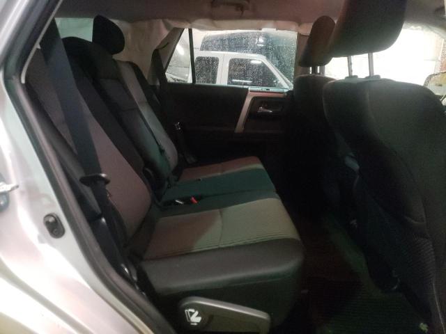 Photo 6 from auction – 2020 TOYOTA 4RUNNER SR with VIN JTEBU5JR6L5799745