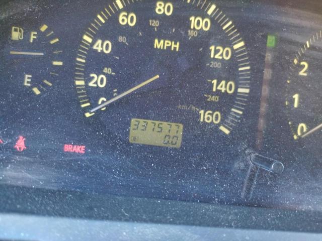 Photo 8 from auction – 2000 INFINITI I30 with VIN JNKCA31A7YT126531