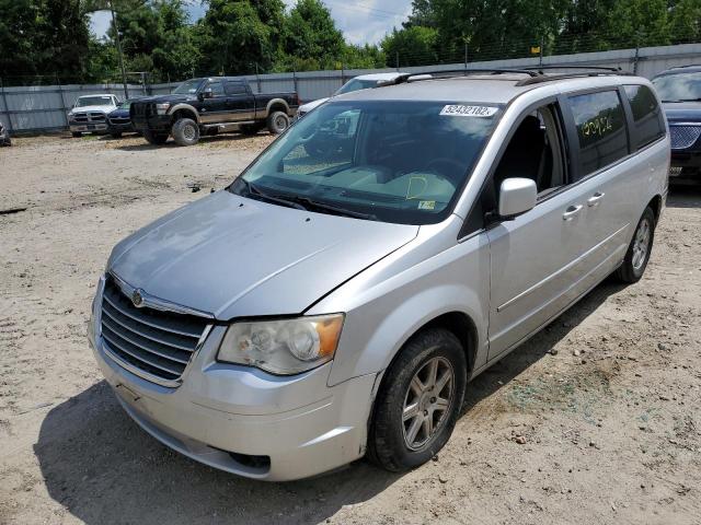Photo 2 from auction – 2010 CHRYSLER TOWN & COU with VIN 2A4RR5D11AR152304