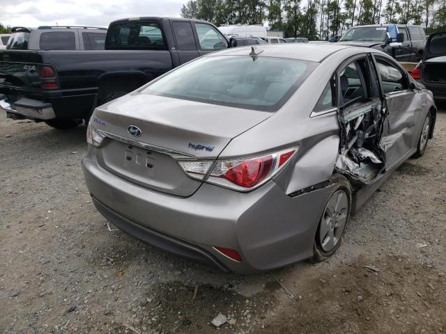 Photo 4 from auction – 2012 HYUNDAI SONATA HYB with VIN KMHEC4A43CA030478