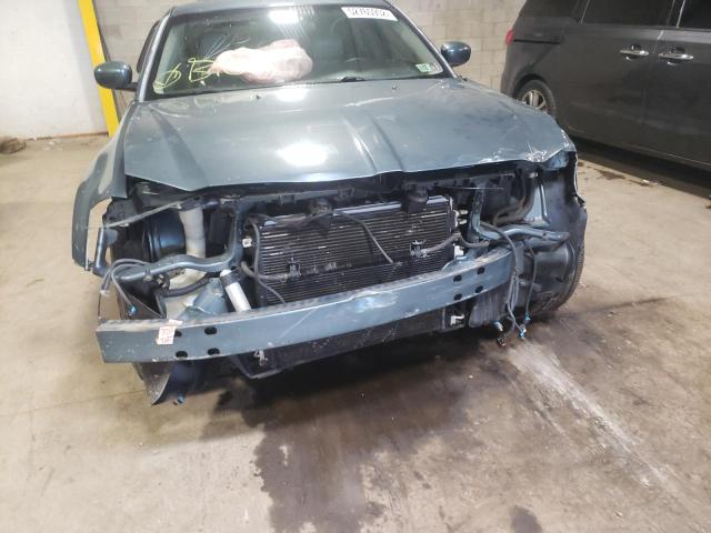 Photo 9 from auction – 2005 DODGE MAGNUM R/T with VIN 2D8GV58225H596168