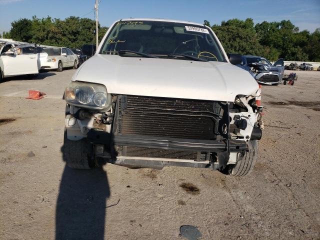 Photo 9 from auction – 2005 FORD ESCAPE XLT with VIN 1FMYU03175KA47495