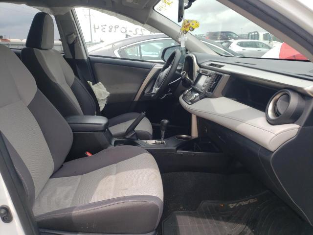 Photo 5 from auction – 2015 TOYOTA RAV4 XLE with VIN JTMRFREVXFD126690