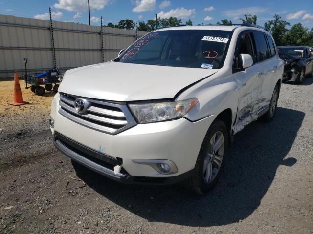 Photo 2 from auction – 2013 TOYOTA HIGHLANDER with VIN 5TDDK3EH0DS238784