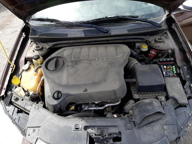 Photo 7 from auction – 2013 CHRYSLER 200 LIMITE with VIN 1C3CCBCG8DN688853