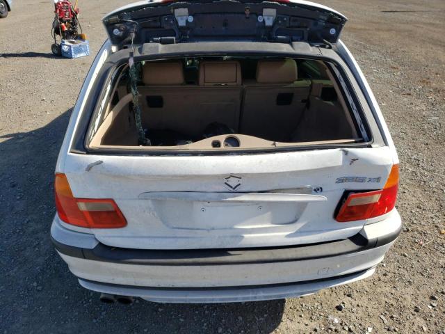 Photo 9 from auction – 2003 BMW 325 XIT with VIN WBAEP33453PF01656