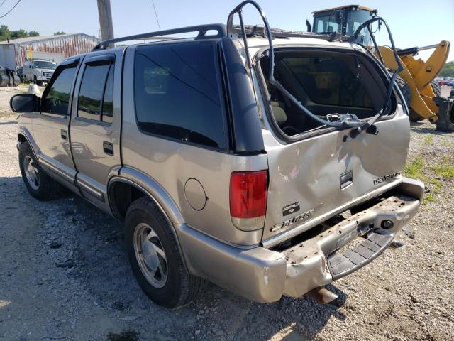 Photo 3 from auction – 2001 CHEVROLET BLAZER with VIN 1GNDT13W712226094