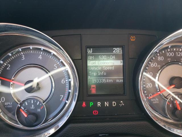 Photo 8 from auction – 2012 CHRYSLER TOWN & COU with VIN 2C4RC1BG8CR216462
