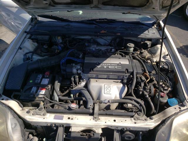 Photo 7 from auction – 1999 HONDA PRELUDE with VIN JHMBB6240XC009441