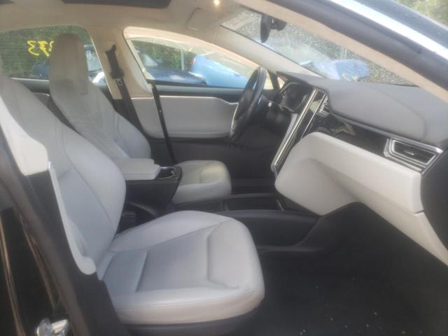 Photo 5 from auction – 2015 TESLA MODEL S with VIN 5YJSA1E22FF115831