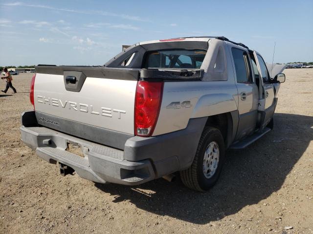 Photo 4 from auction – 2004 CHEVROLET AVALANCHE with VIN 3GNEK12T94G121146