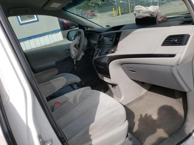 Photo 5 from auction – 2011 TOYOTA SIENNA LE with VIN 5TDKK3DC8BS031537