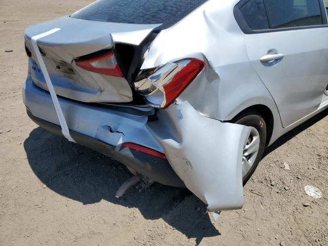 Photo 9 from auction – 2016 KIA FORTE LX with VIN KNAFX4A67G5500490
