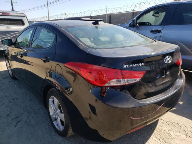 Photo 3 from auction – 2013 HYUNDAI ELANTRA GL with VIN 5NPDH4AE1DH335367