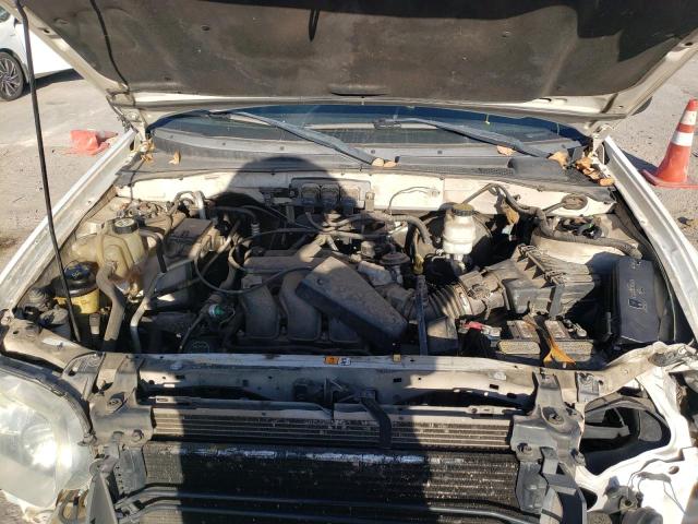 Photo 7 from auction – 2005 FORD ESCAPE XLT with VIN 1FMYU03175KA47495