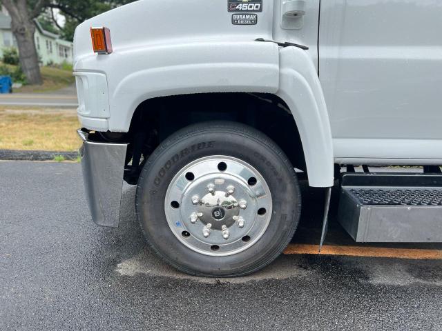 Photo 10 from auction – 2005 CHEVROLET C4500 C4E0 with VIN 1GBE4E1245F524817