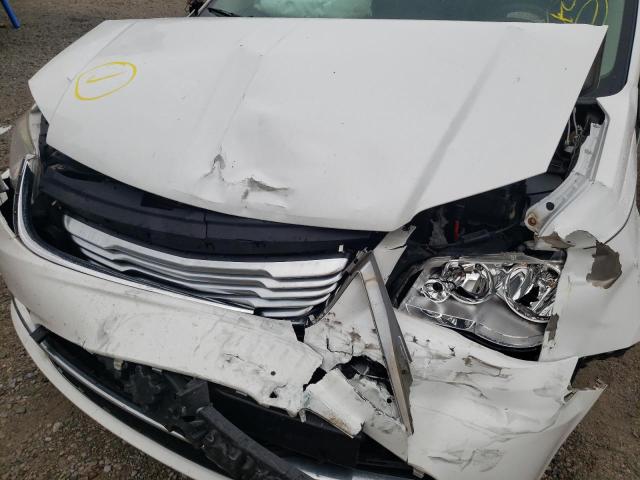 Photo 9 from auction – 2014 CHRYSLER TOWN & COU with VIN 2C4RC1BG6ER447072