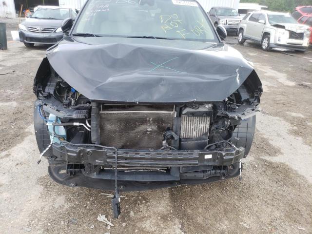 Photo 9 from auction – 2017 HYUNDAI TUCSON LIM with VIN KM8J33A2XHU289501