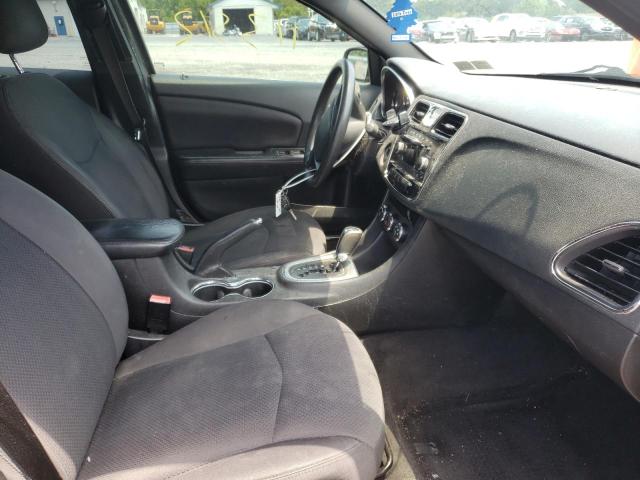 Photo 5 from auction – 2013 CHRYSLER 200 with VIN 1C3CCBAB4DN671412