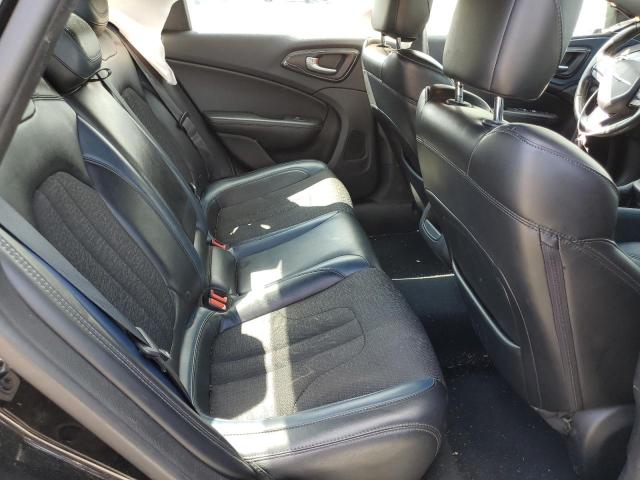 Photo 6 from auction – 2015 CHRYSLER 200 S with VIN 1C3CCCBB3FN692291