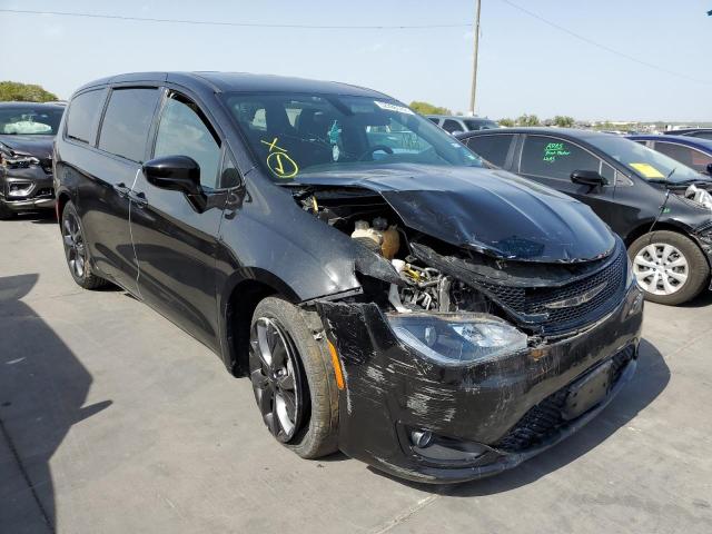 CHRYSLER PACIFICA T 2018 with VIN 2C4RC1FG7JR227735 - Photo from auction