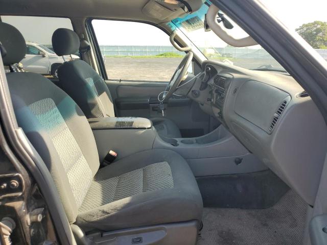 Photo 5 from auction – 2003 FORD EXPLORER S with VIN 1FMZU77E43UA17804