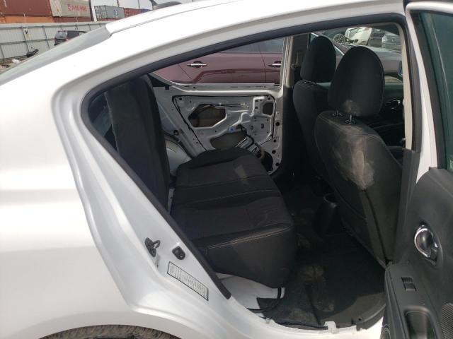 Photo 6 from auction – 2018 NISSAN VERSA S with VIN 3N1CN7AP8JL860464