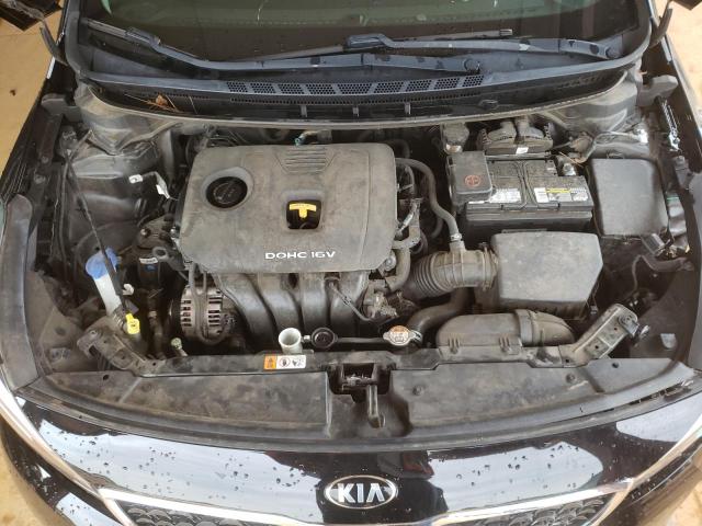 Photo 7 from auction – 2017 KIA FORTE LX with VIN 3KPFK4A72HE032202