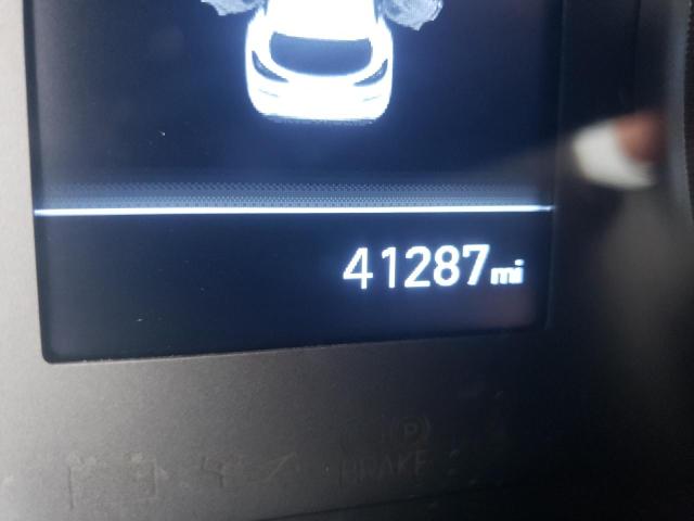 Photo 8 from auction – 2019 HYUNDAI TUCSON with VIN KM8J3CAL9KU014086