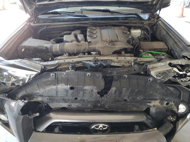Photo 7 from auction – 2014 TOYOTA 4RUNNER SR with VIN JTEBU5JR4E5200277