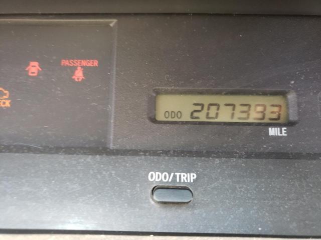 Photo 8 from auction – 2000 TOYOTA AVALON XL with VIN 4T1BF28B1YU052018