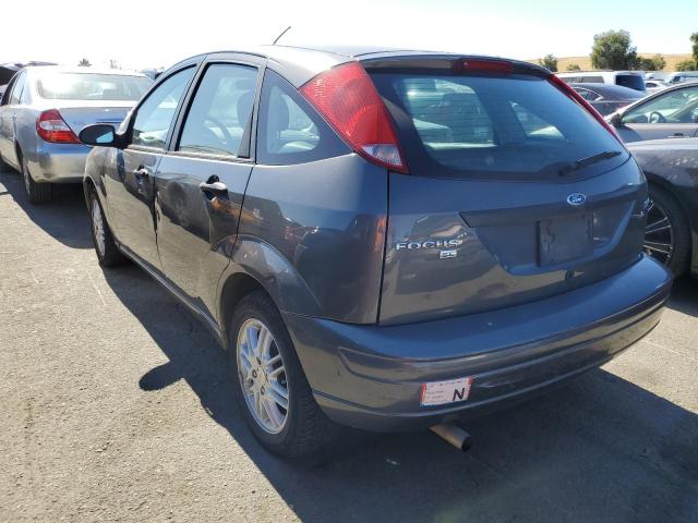 Photo 3 from auction – 2005 FORD FOCUS with VIN 3FAFP37N75R123154